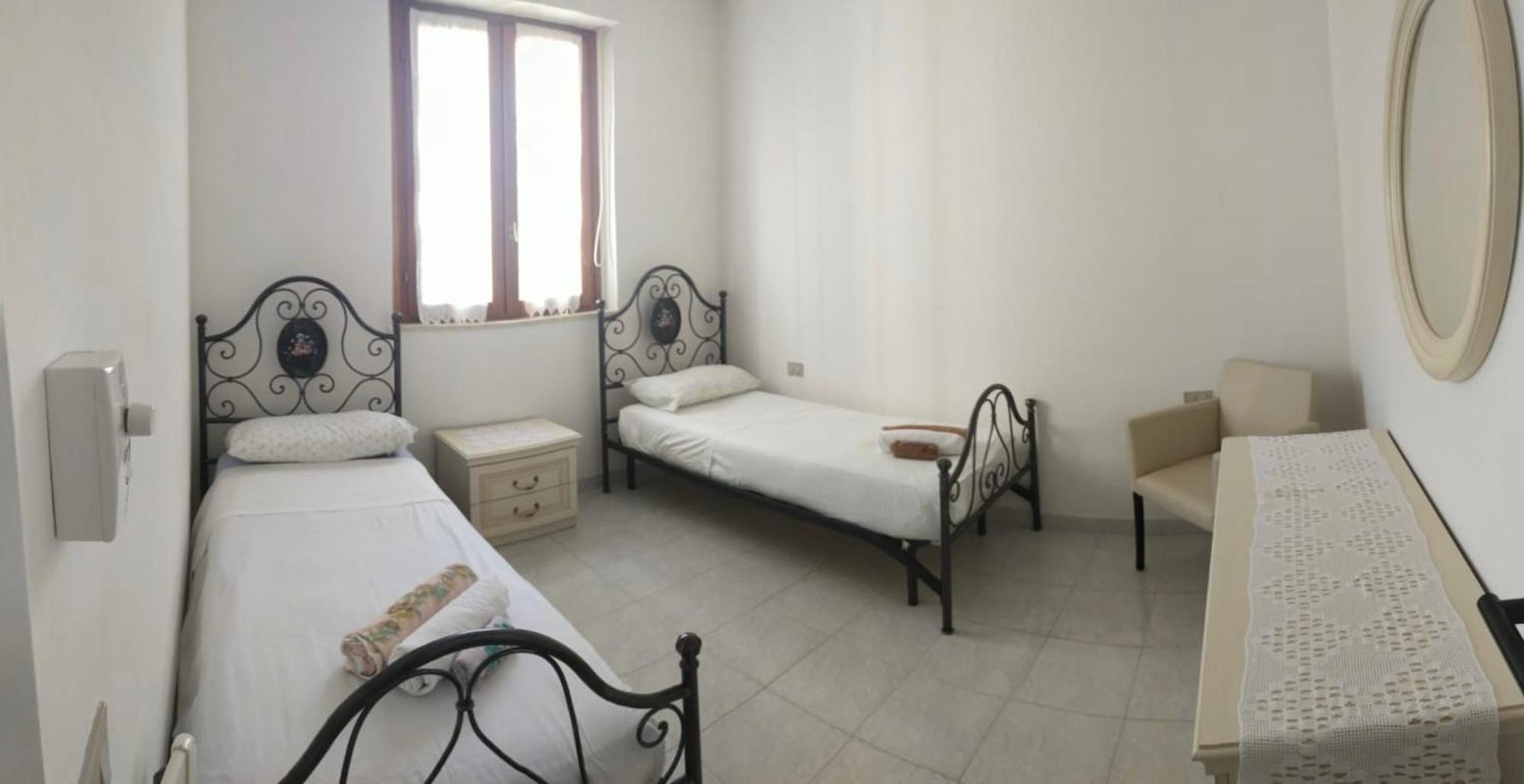 אלגהרו Pm 15 Via Liguria Guest House מראה חיצוני תמונה